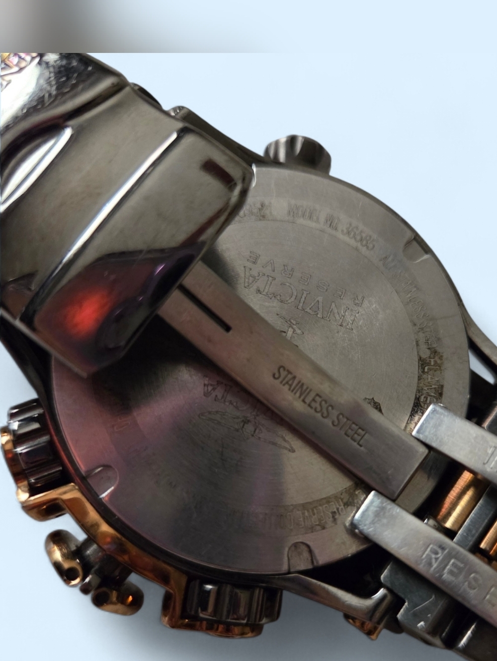 Invicta Reserve Venom Shutter Model 36585 Swiss Ronda 5050.C Quartz Chronograph - Picture 6 of 9